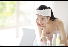 大家?guī)兔纯矗降自撨x誰做‘男友’